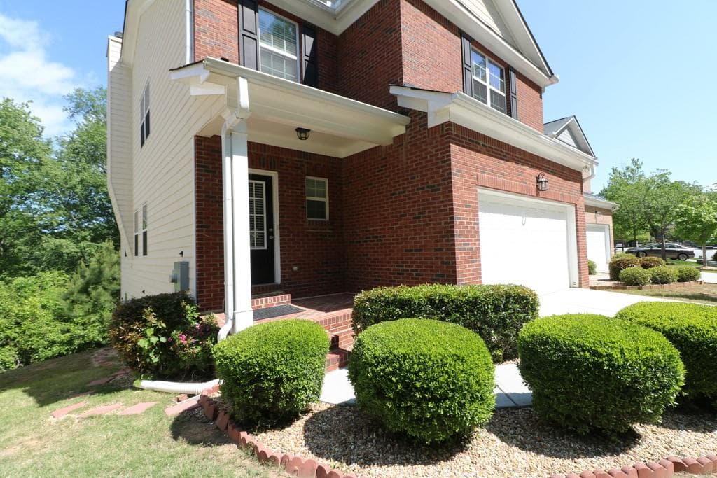 3760 LAKESIDE WALK Drive, Lilburn, GA 30047 — most recent listing photo