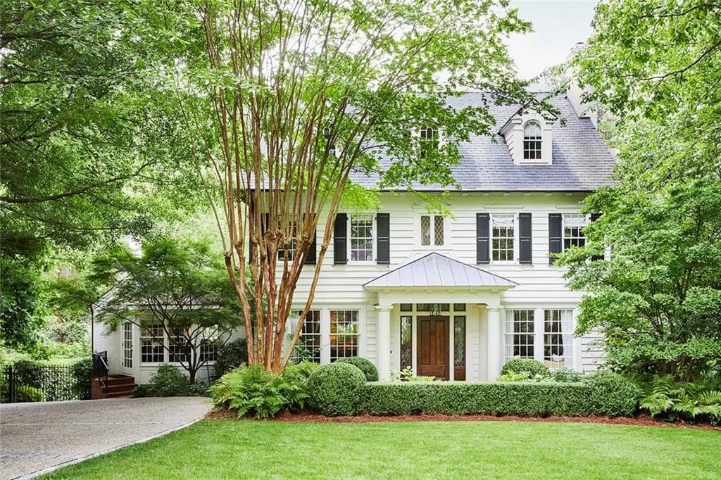 6 bedroom, 7 bathroom, 7,067 sq ft single family residence sold at 2855 Normandy Drive, Atlanta, GA 30305