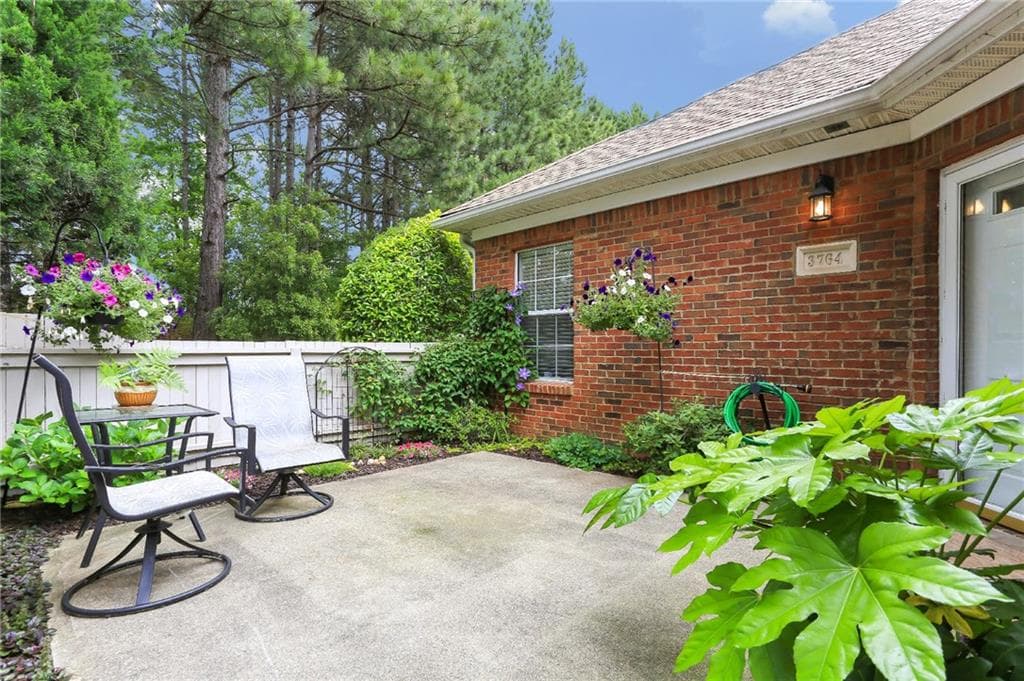 3764 Vineyards Lake Circle 8, Kennesaw, GA 30144 — most recent listing photo