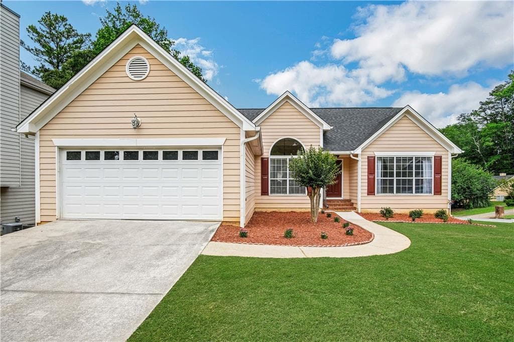 678 Glenspring Drive, Lawrenceville, GA 30043 — most recent listing photo