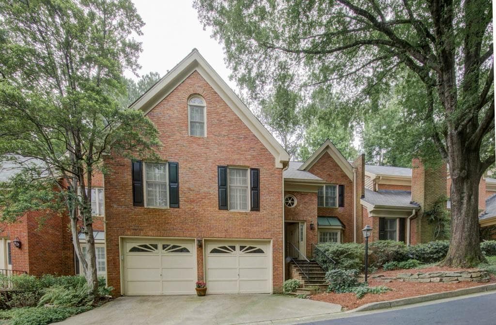 48 Ivy Chase, Atlanta, GA 30342 — most recent listing photo