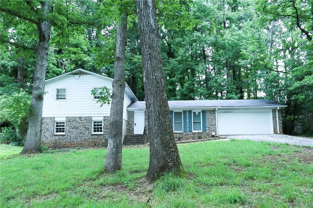 1189 Golden Circle, Lilburn, GA 30047 — most recent listing photo