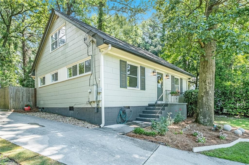 3144 Parkridge Crescent, Brookhaven, GA 30341 — most recent listing photo