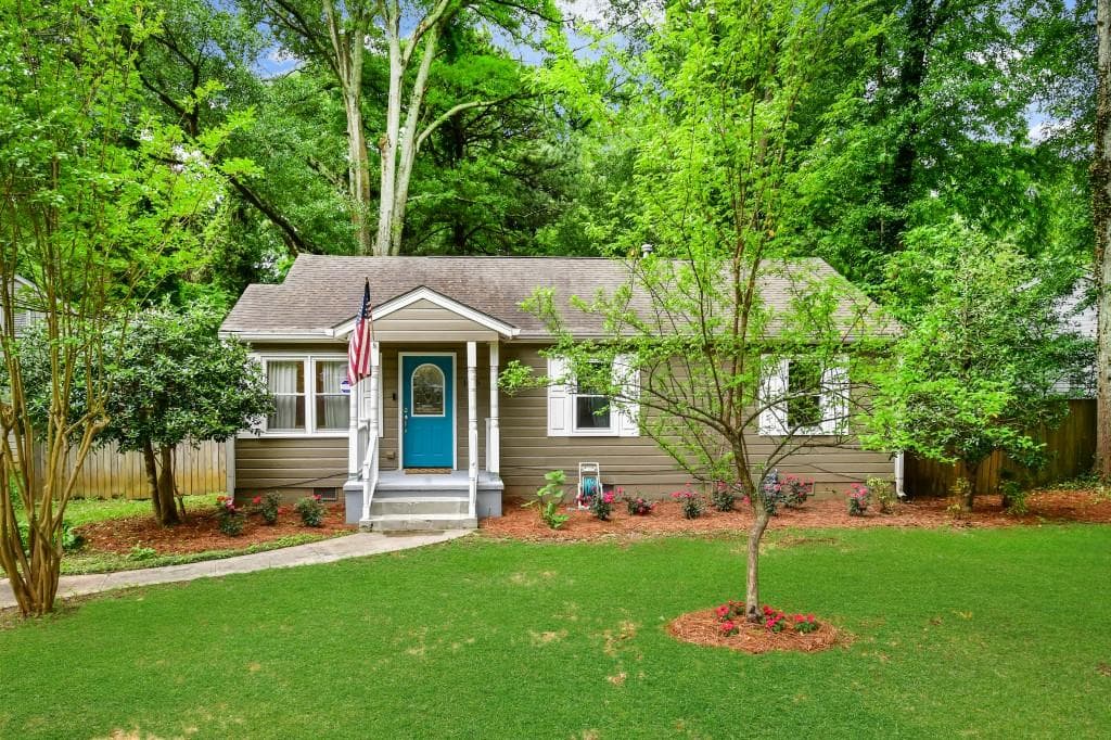 3 bedroom, 2 bathroom, 1,244 sq ft single family residence sold at 1625 Cecile Avenue, Atlanta, GA 30316