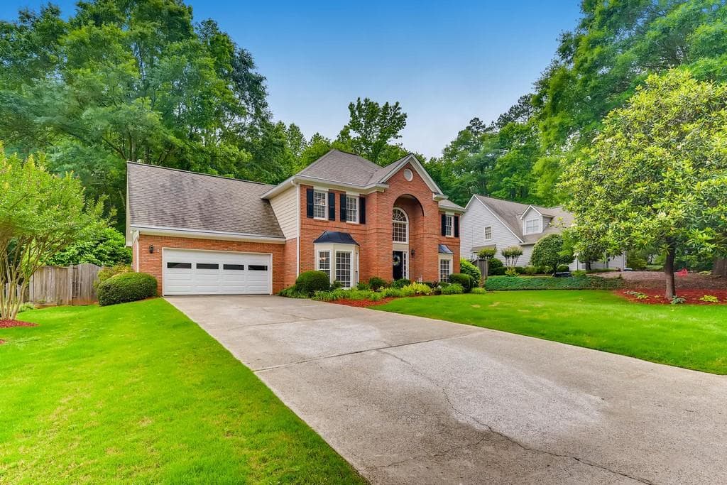 587 Briarmeade Drive, Marietta, GA 30064 — most recent listing photo