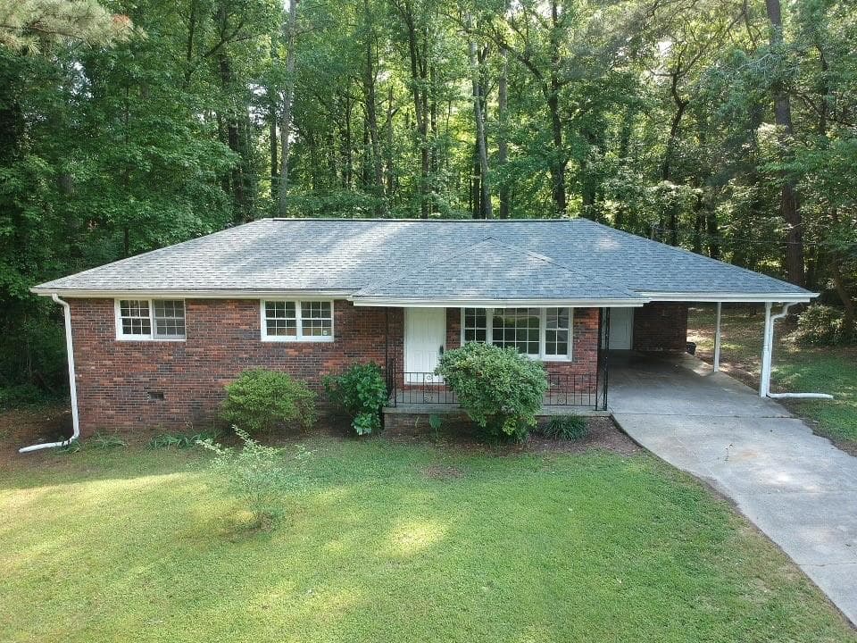 3 bedroom, 1 bathroom, 1,050 sq ft single family residence sold at 633 Long Circle, Lawrenceville, GA 30044