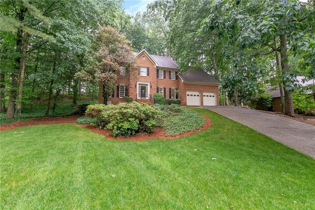 4 bedroom, 3 bathroom, 3,211 sq ft single family residence sold at 160 Clipper Bay Drive, Alpharetta, GA 30005