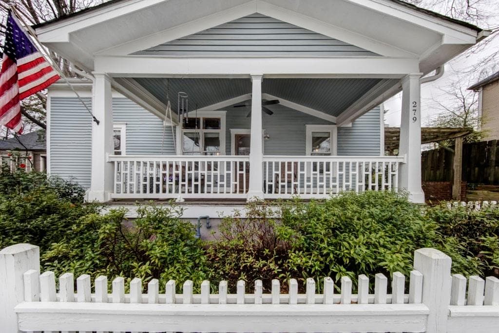 2 bedroom, 2 bathroom, 1,222 sq ft single family residence sold at 279 Ferguson Street, Atlanta, GA 30307