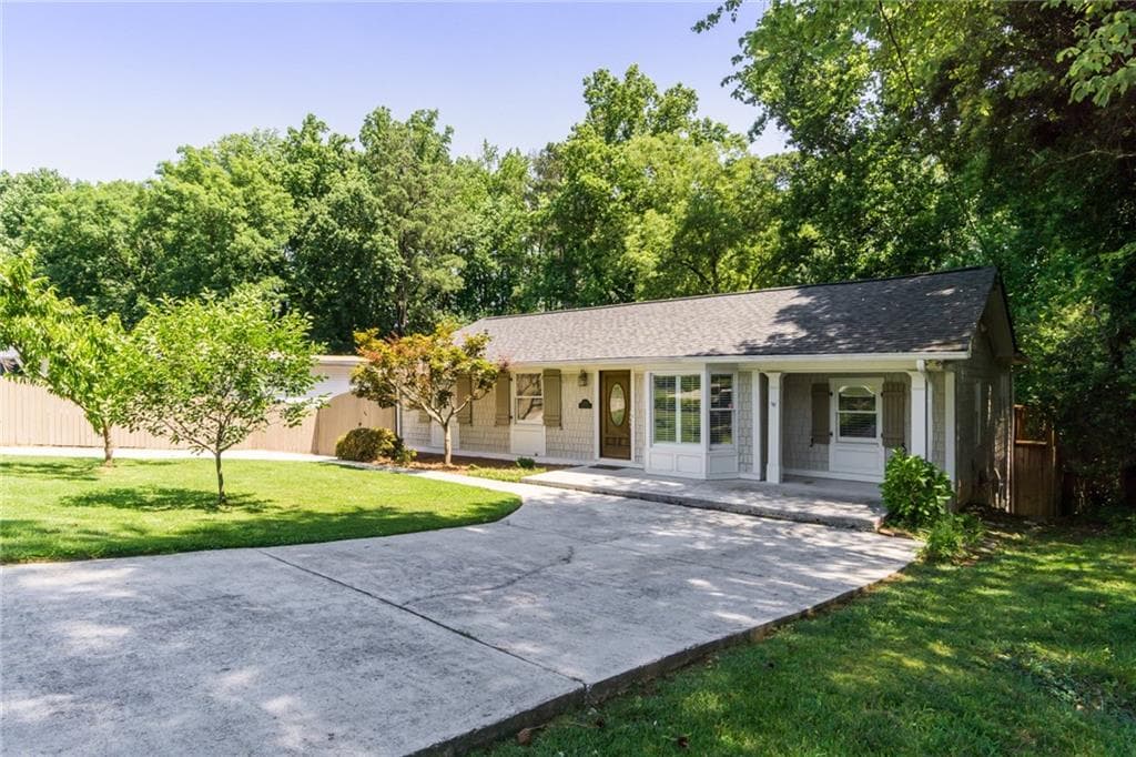 2735 Skyland Drive, Brookhaven, GA 30319 — most recent listing photo
