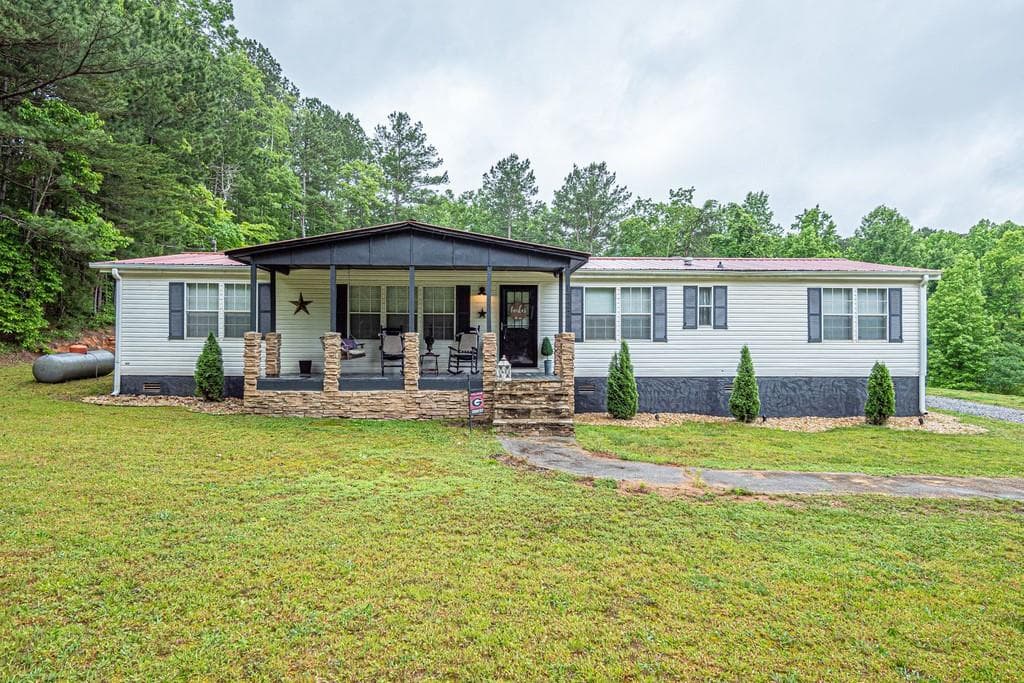 1722 Hanging Dog Road, Dawsonville, GA 30534 — most recent listing photo