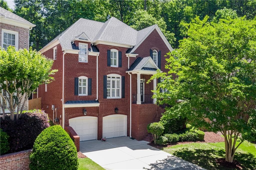 3316 Windsor Lake Drive, Brookhaven, GA 30319 — most recent listing photo