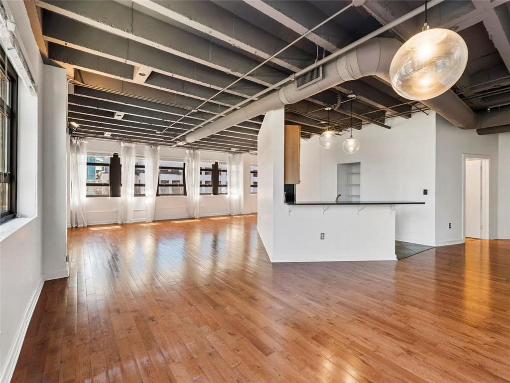 1 bedroom, 1 bathroom, 1,265 sq ft condominium sold at 878 Peachtree Street 504, Atlanta, GA 30309