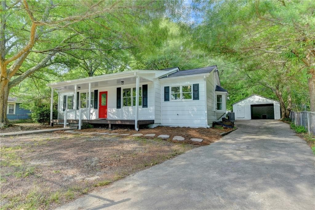 121 McElroy Street, Winder, GA 30680 — most recent listing photo