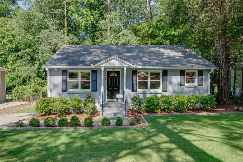 2 bedroom, 2 bathroom, 977 sq ft single family residence sold at 1684 Beacon Hill Boulevard, Atlanta, GA 30329