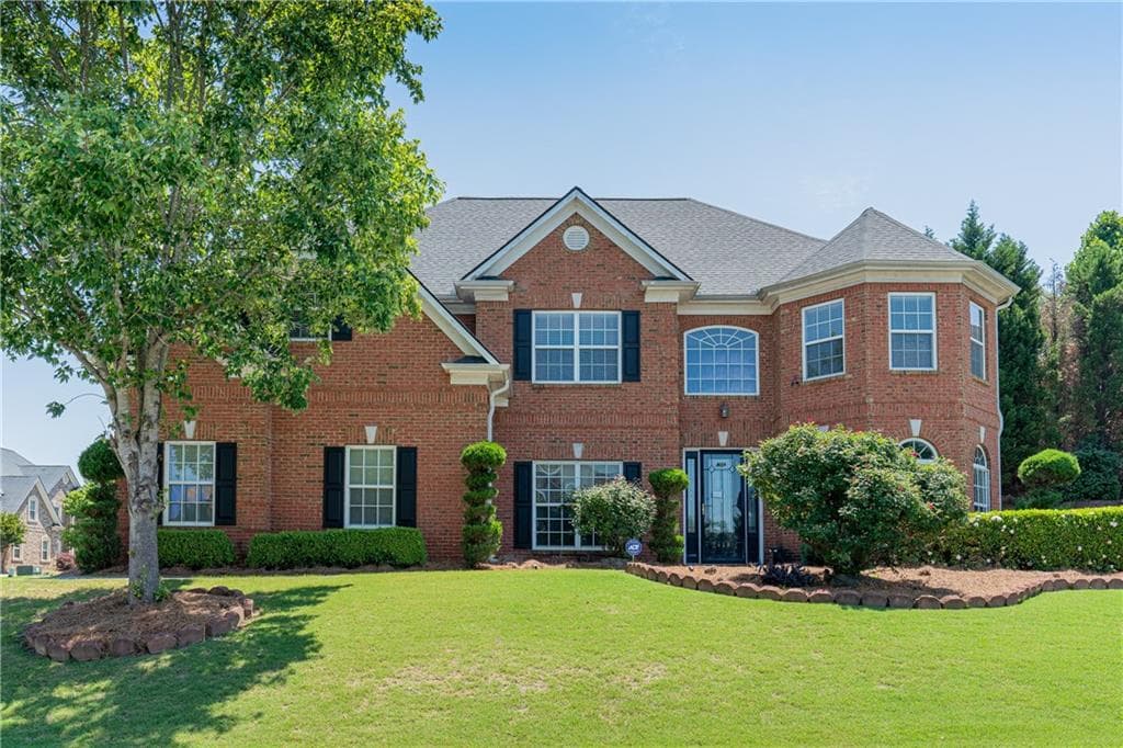 5 bedroom, 3 bathroom, 3,227 sq ft single family residence sold at 2418 Wyncreek Drive, Atlanta, GA 30331