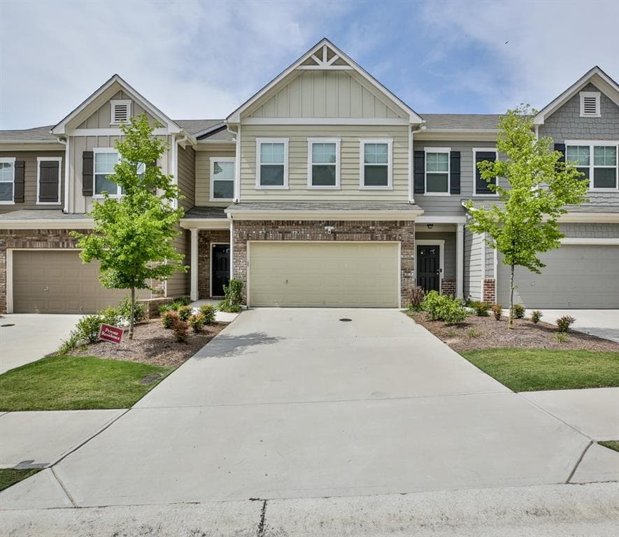 5431 Cascade Run, Atlanta, GA 30336 — most recent listing photo