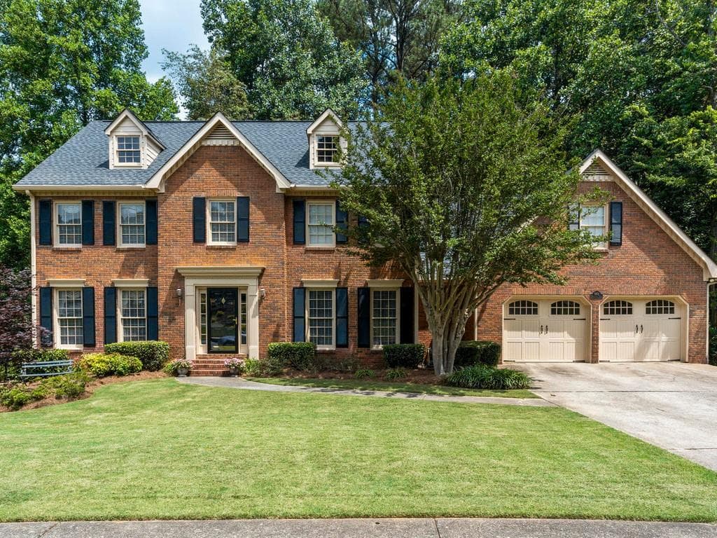 5 bedroom, 4 bathroom, 4,743 sq ft single family residence sold at 5852 Brookstone Trace, Acworth, GA 30101