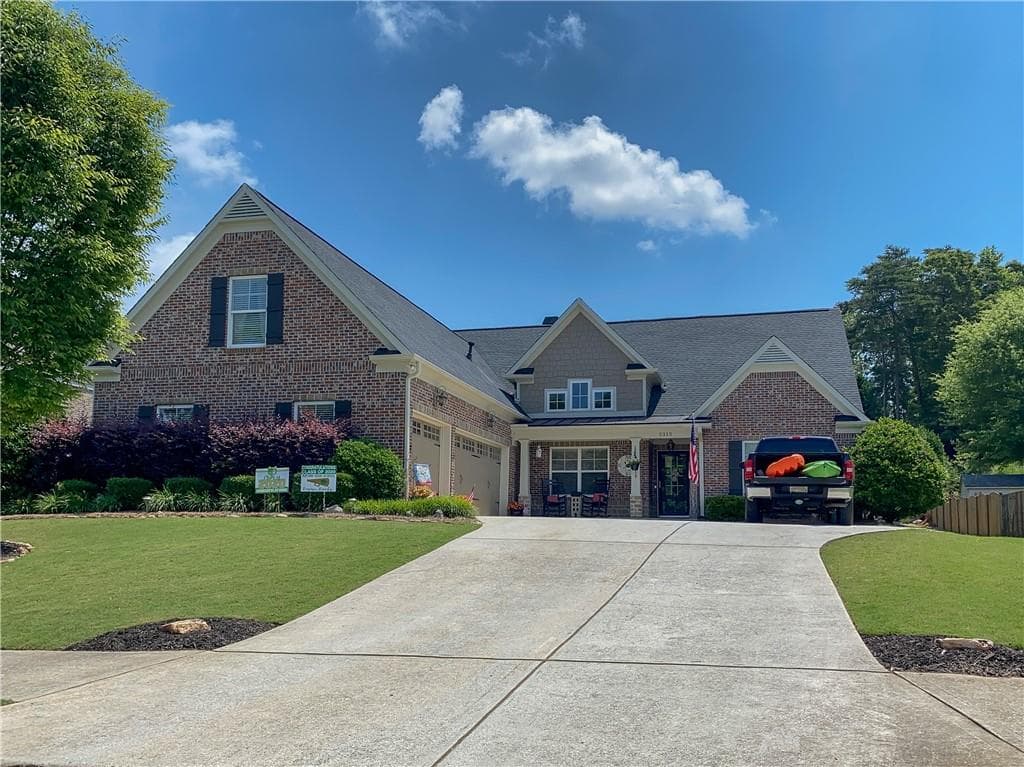 5315 Timber Wild Lane, Buford, GA 30518 — most recent listing photo