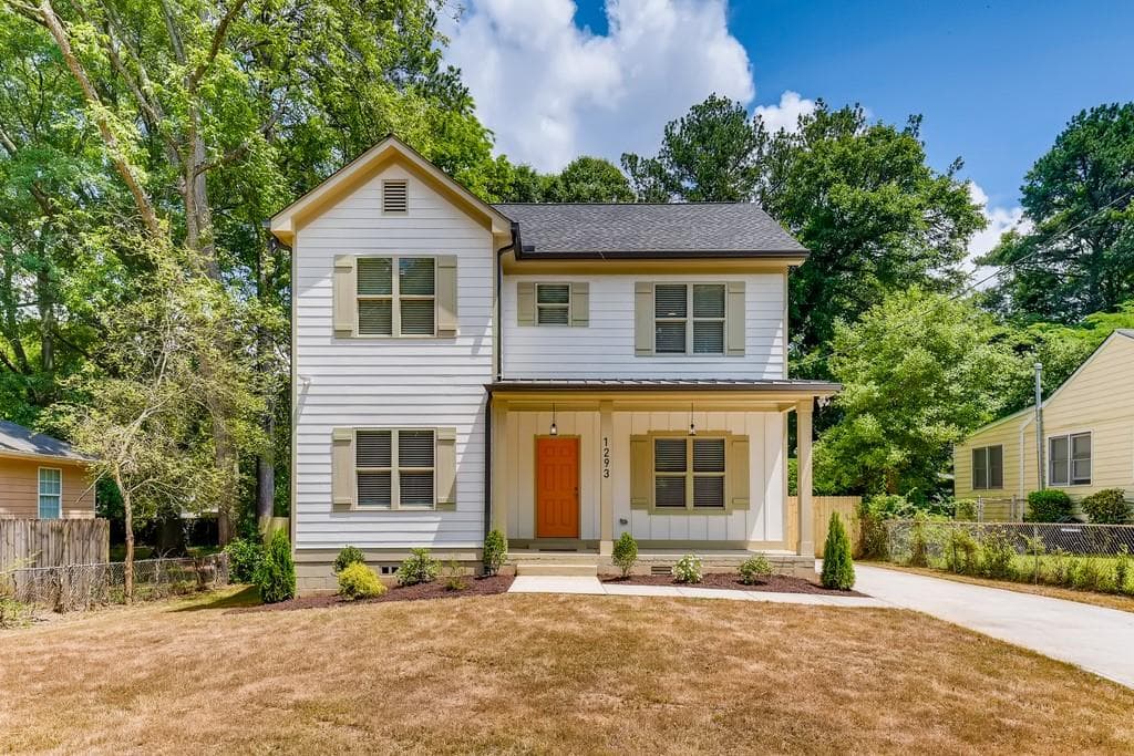 4 bedroom, 3 bathroom, 1,725 sq ft single family residence sold at 1293 Almont Drive, Atlanta, GA 30310