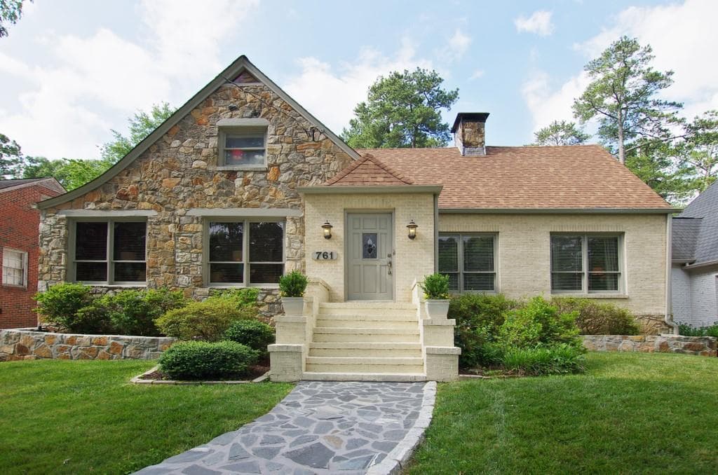 5 bedroom, 5 bathroom, 3,666 sq ft single family residence sold at 761 E Morningside Drive, Atlanta, GA 30324