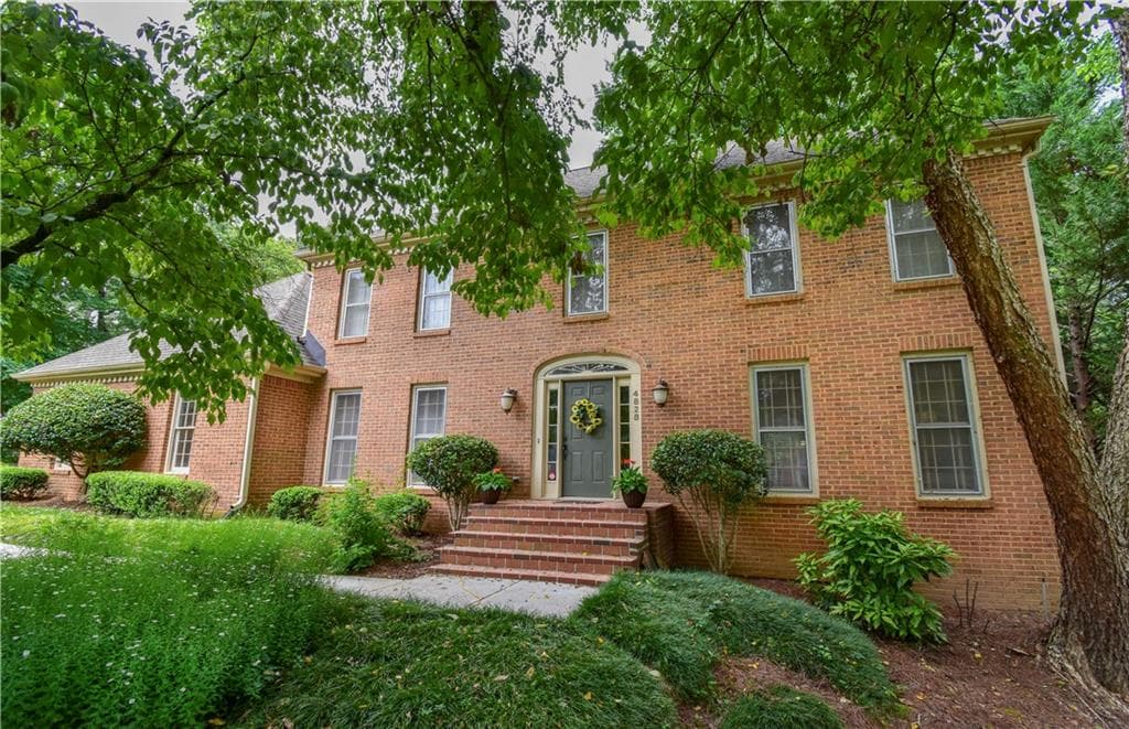 4828 Hampton Lake Drive, Marietta, GA 30068 — most recent listing photo