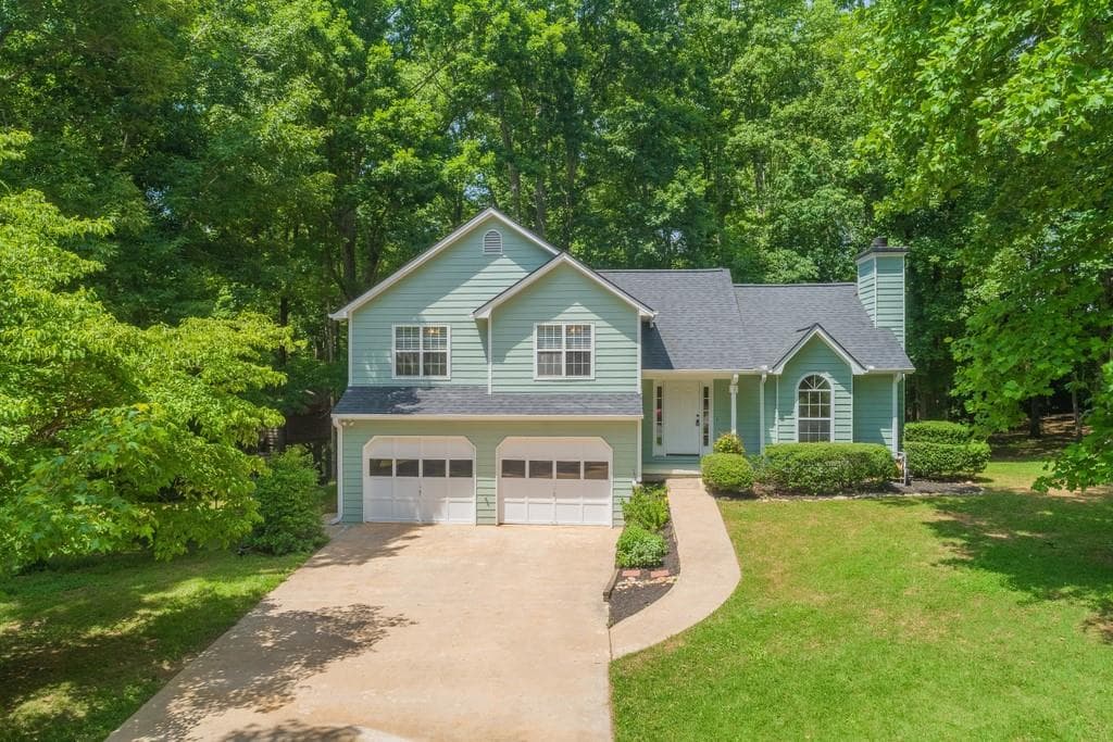 6455 Calumet Drive, Cumming, GA 30040 — most recent listing photo