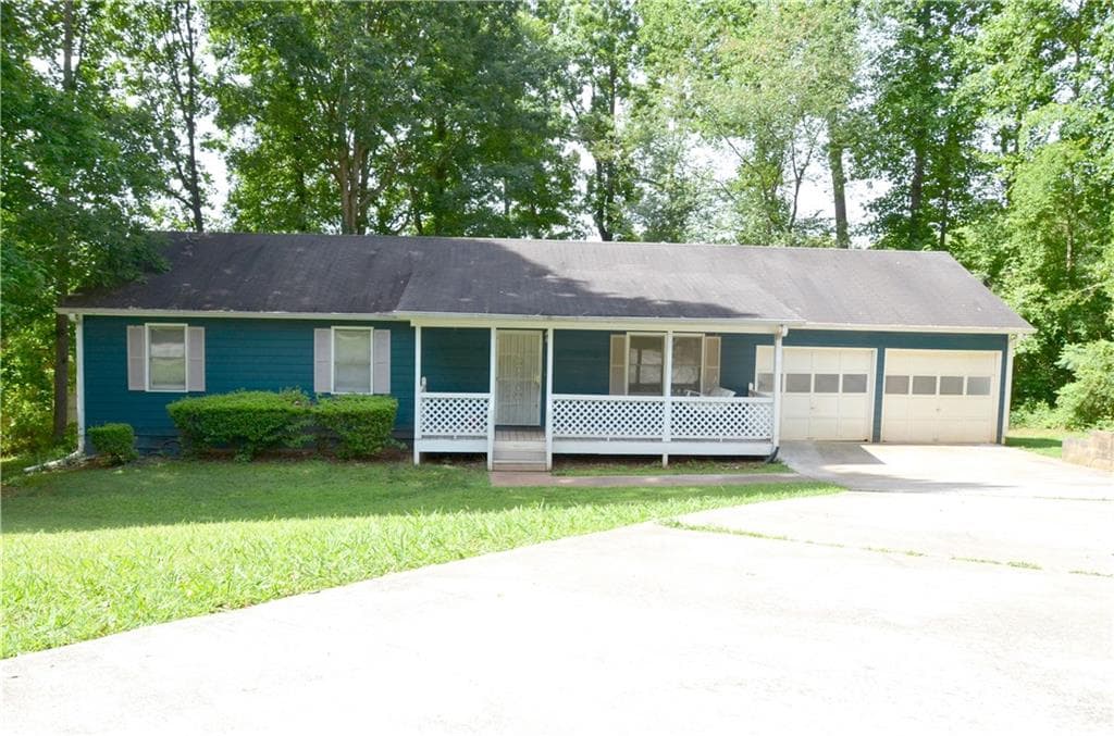 3 bedroom, 2 bathroom, 1,152 sq ft single family residence sold at 155 Sweetwater Way, Powder Springs, GA 30127