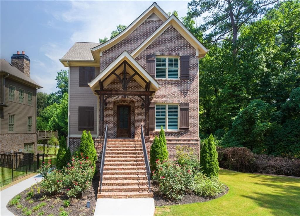 3 bedroom, 4 bathroom, 2,680 sq ft single family residence sold at 2596 N Druid Hills Road, Atlanta, GA 30329
