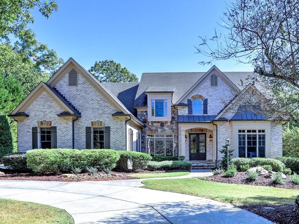215 Sherwood Pass, Roswell, GA 30075 — most recent listing photo