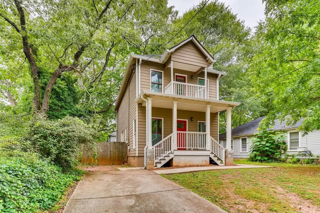 3 bedroom, 3 bathroom, 1,613 sq ft single family residence sold at 1401 Beatie Avenue, Atlanta, GA 30310