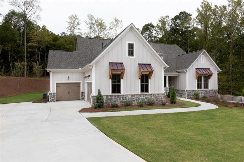 3 bedroom, 3 bathroom, 2,998 sq ft single family residence sold at 15825 Burdette Court, Milton, GA 30004