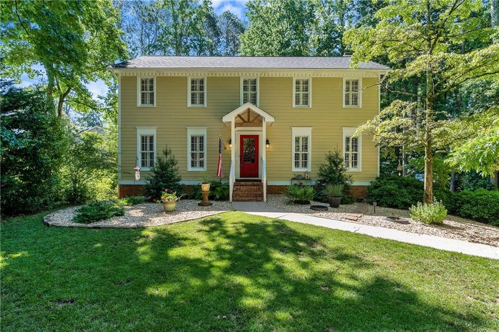 4 bedroom, 3 bathroom, 2,210 sq ft single family residence sold at 2420 Normandy Court, Marietta, GA 30062