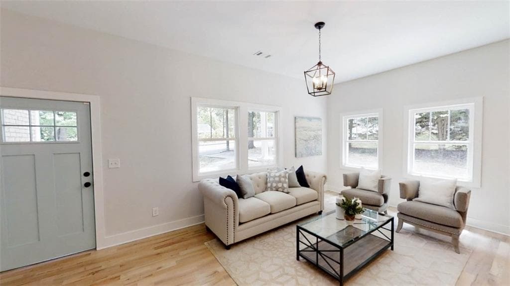3 bedroom, 2 bathroom, 1,600 sq ft single family residence sold at 26 W Lake Avenue, Atlanta, GA 30314
