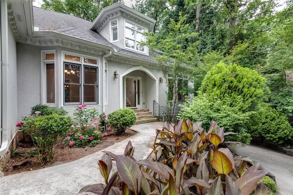 4 bedroom, 4 bathroom, 4,290 sq ft single family residence sold at 1721 Coventry Place, Decatur, GA 30030
