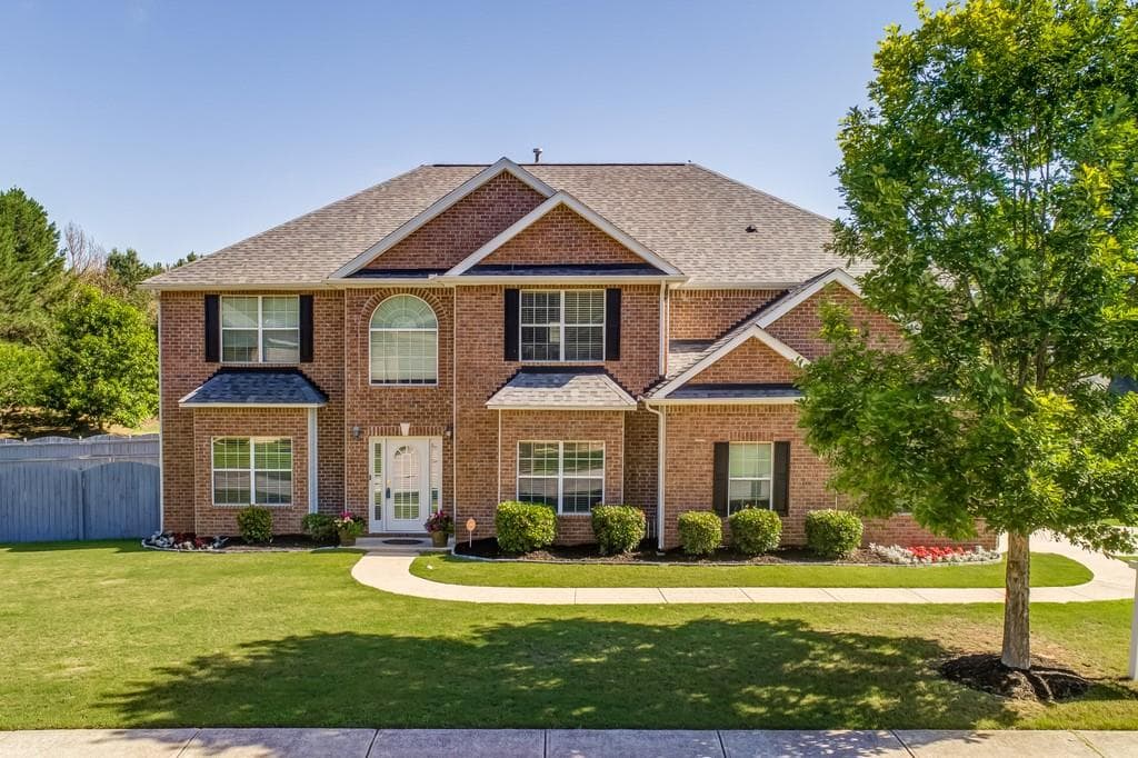 5 bedroom, 3 bathroom, 3,854 sq ft single family residence sold at 4410 Cavaletti Court, Powder Springs, GA 30127
