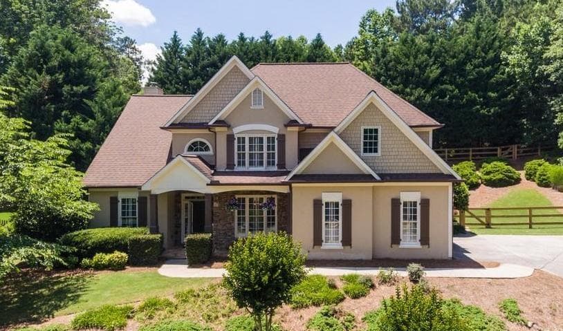 4 bedroom, 3 bathroom, 2,576 sq ft single family residence sold at 4010 Rockingham Drive, Roswell, GA 30075