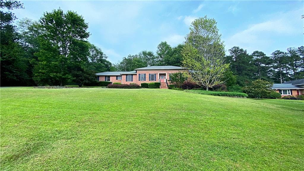 165 Willow Lake Lane, Sharpsburg, GA 30277 — most recent listing photo