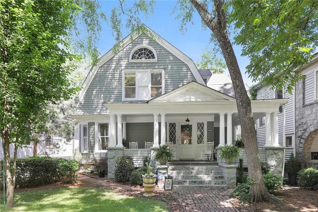 4 bedroom, 3 bathroom, 2,850 sq ft single family residence sold at 1384 Piedmont Avenue, Atlanta, GA 30309