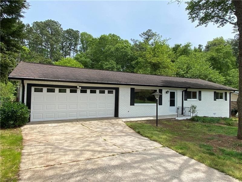 3160 Tina Lane, Marietta, GA 30066 — most recent listing photo
