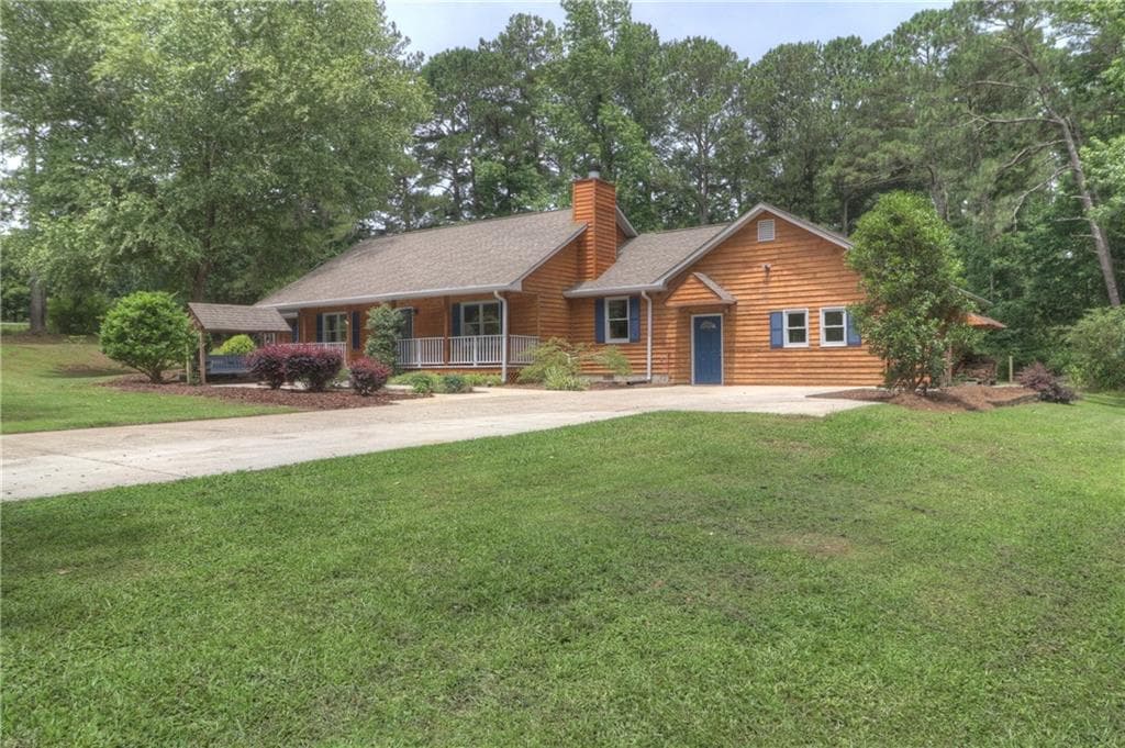 3 bedroom, 2 bathroom, 2,311 sq ft single family residence sold at 5099 Skyline Drive, Loganville, GA 30052