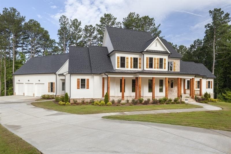 5 bedroom, 4 bathroom single family residence sold at 200 Von Lake Court, Milton, GA 30004