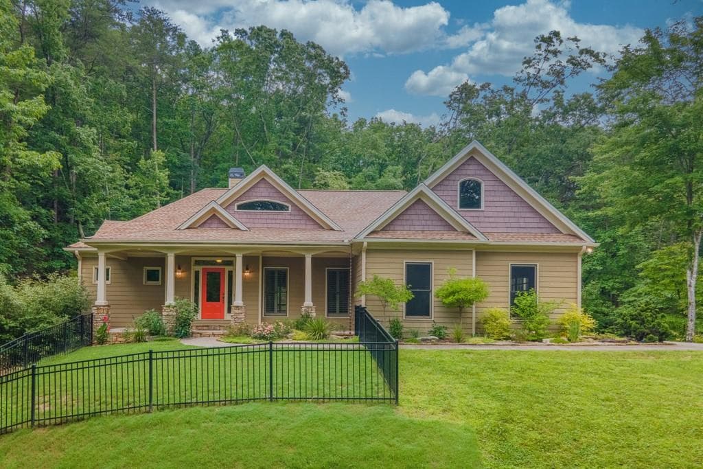 68 Smith Circle, Dawsonville, GA 30534 — most recent listing photo