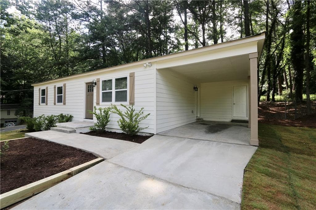 3 bedroom, 2 bathroom, 1,250 sq ft single family residence sold at 311 Ridgeland Terrace, Marietta, GA 30062