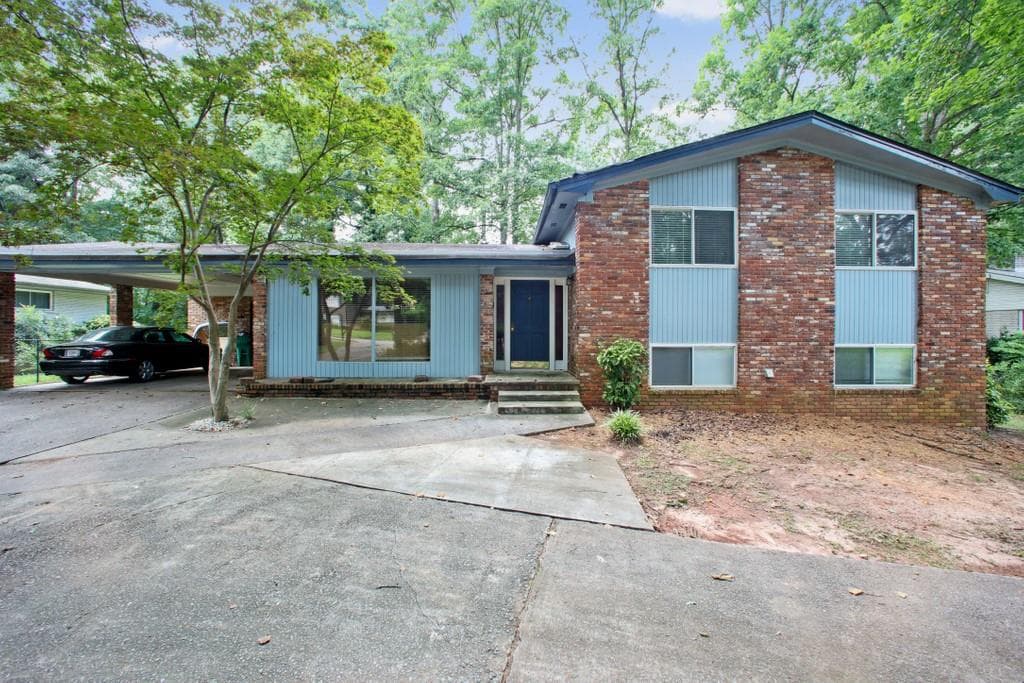 4496 N Peachtree Road, Dunwoody, GA 30338 — most recent listing photo