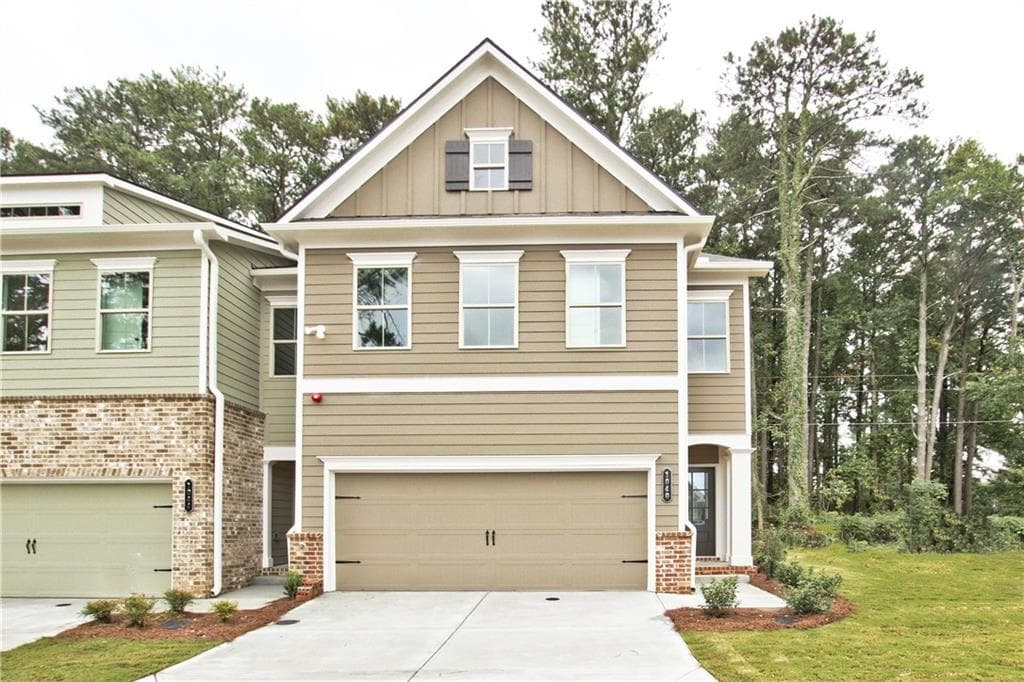 3 bedroom, 3 bathroom, 2,032 sq ft townhouse sold at 1040 Broadview Drive, Marietta, GA 30062