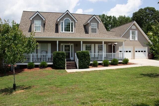 4 bedroom, 3 bathroom, 3,520 sq ft single family residence sold at 375 Elliott Road, Dawsonville, GA 30534
