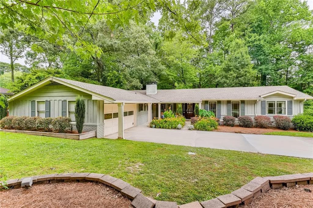2426 Kings Point Drive, Dunwoody, GA 30338 — most recent listing photo
