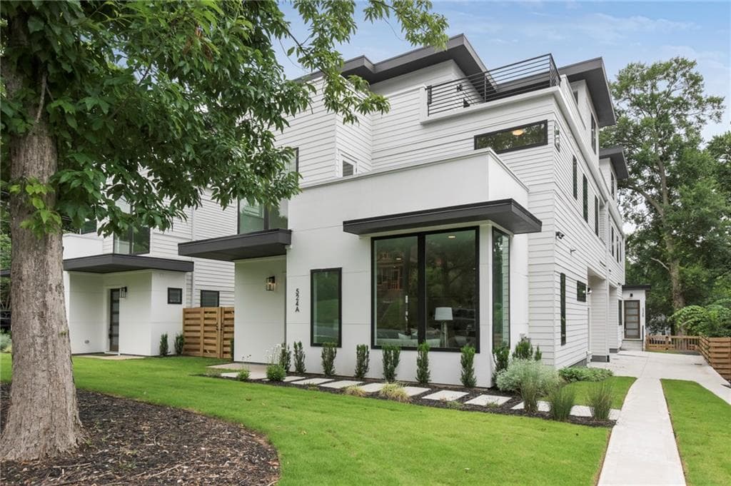 4 bedroom, 4 bathroom, 2,147 sq ft single family residence sold at 524 A Wabash Avenue, Atlanta, GA 30312