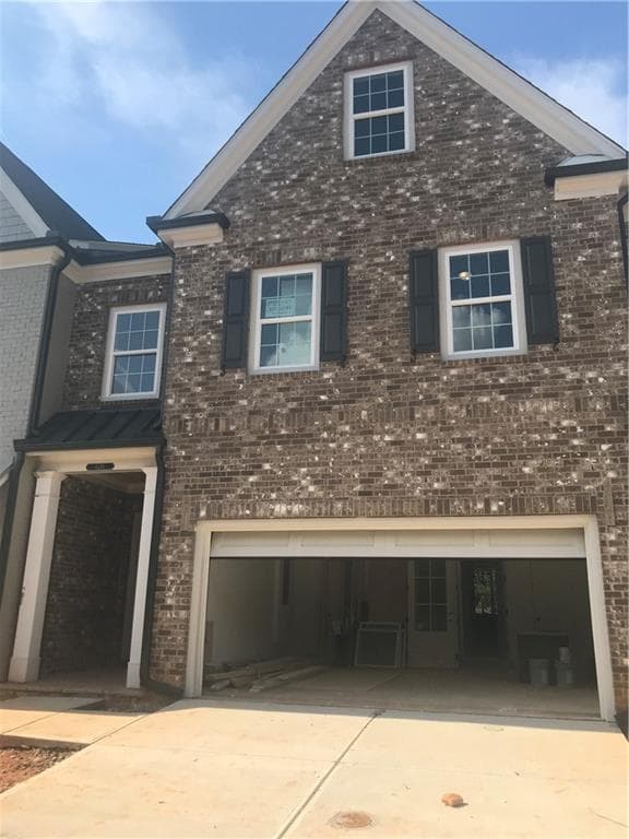 4385 Jenkins Drive, Roswell, GA 30075 — most recent listing photo