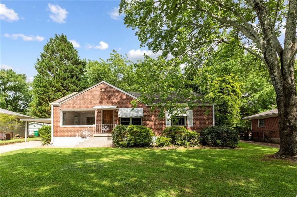 3 bedroom, 1 bathroom, 1,107 sq ft single family residence sold at 1178 Russell Drive, Decatur, GA 30030